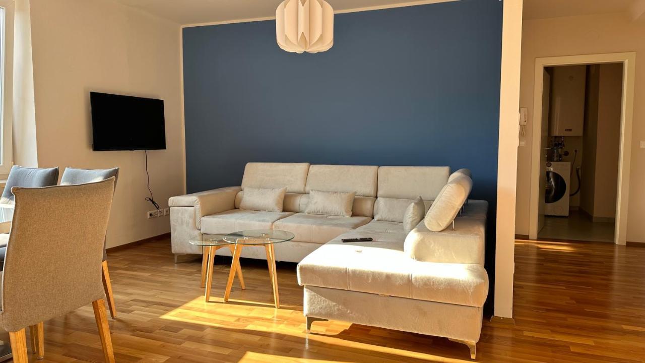 Homely Stay Apartment 2 St. Pölten Exterior foto